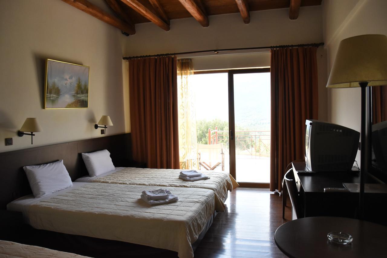 Olvios Hotel Gkoura Exteriér fotografie