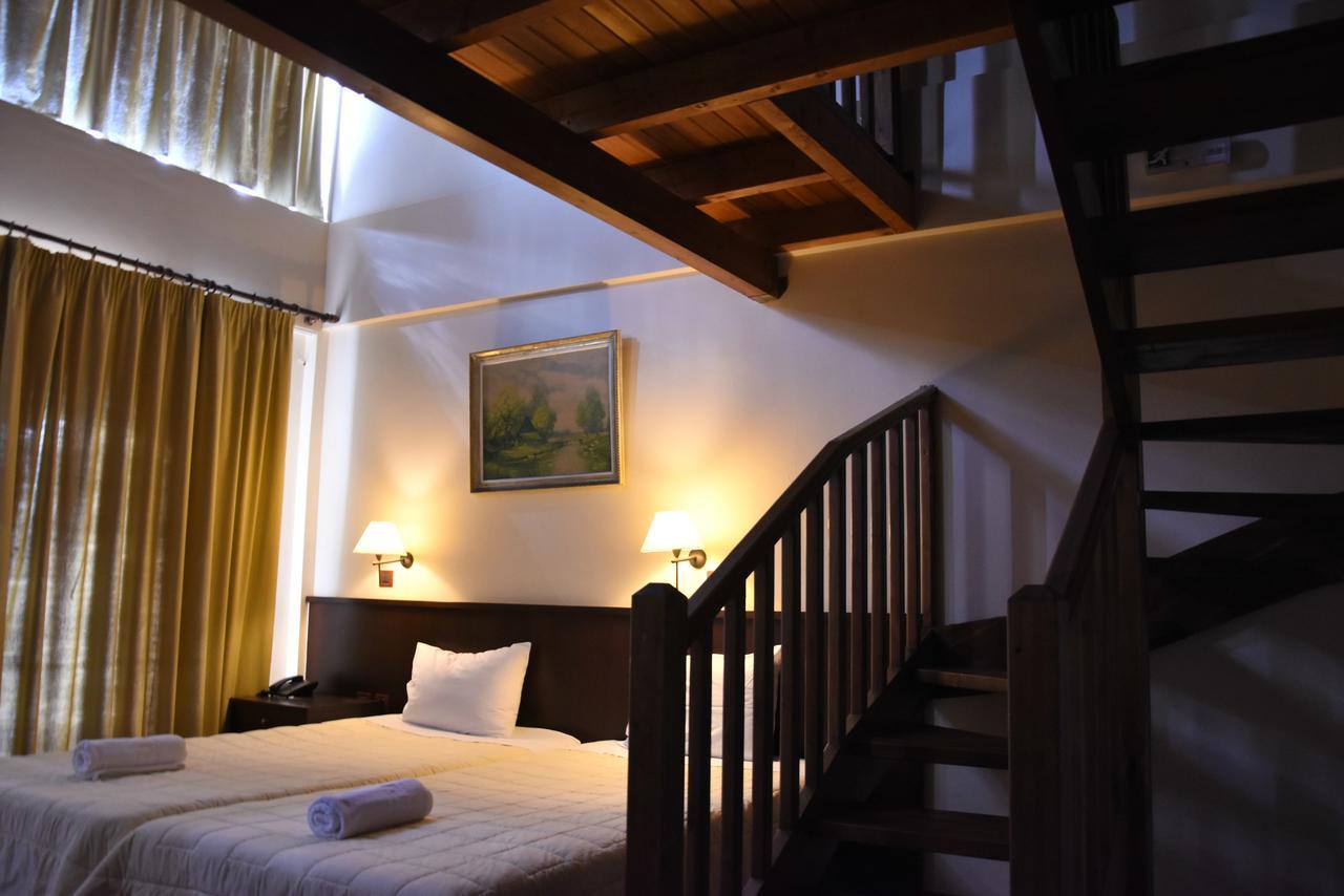 Olvios Hotel Gkoura Exteriér fotografie