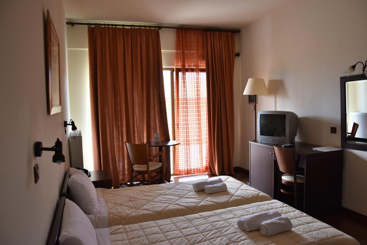 Olvios Hotel Gkoura Exteriér fotografie
